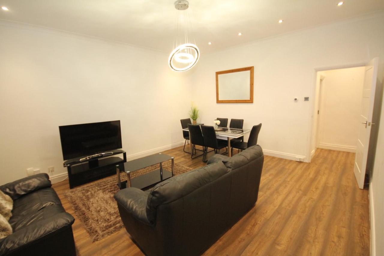Great West Road Flat C Apartament